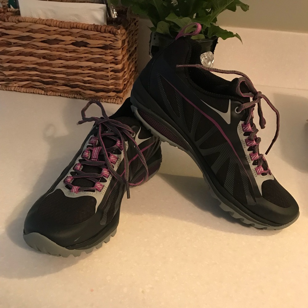 Woman’s merrell shoes